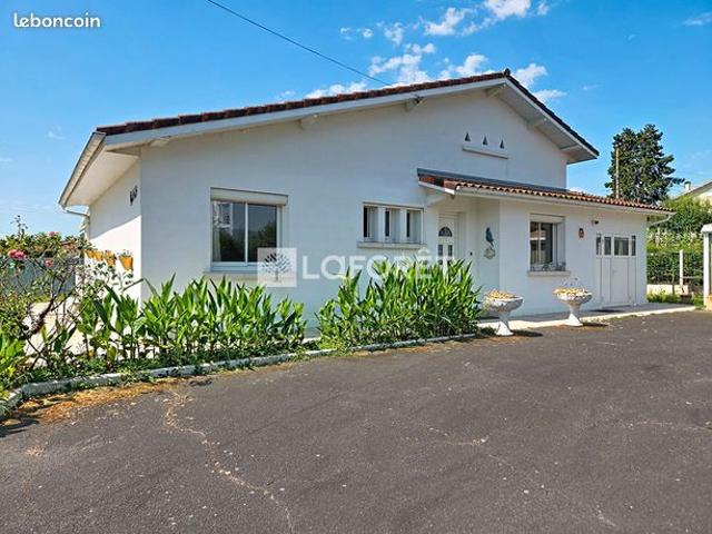 Propriété 3 pièces 103 m²