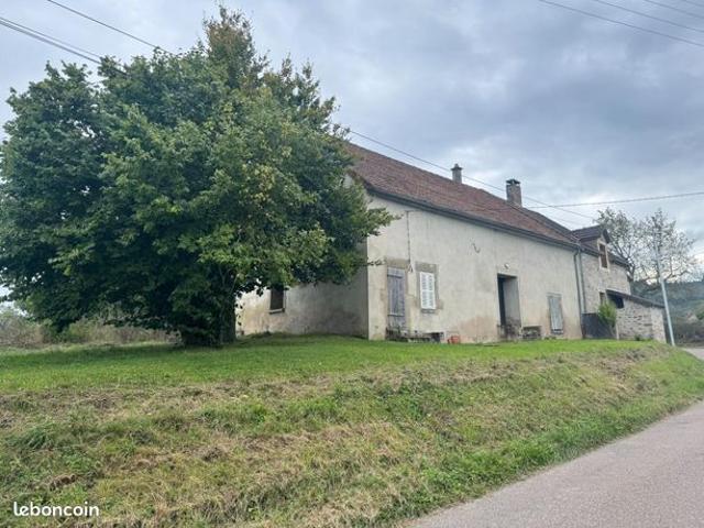 Propriété 3 pièces 115 m²