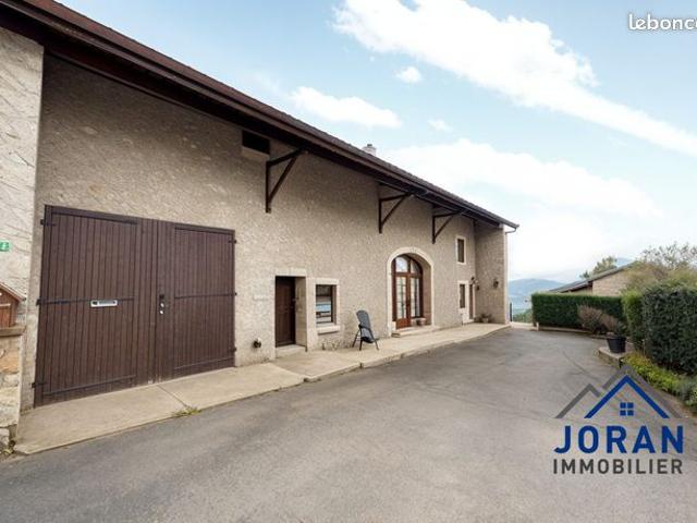 Propriété 3 pièces 115 m²