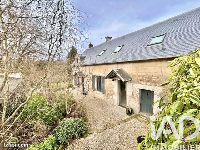 Propriété 3 pièces 115 m²
