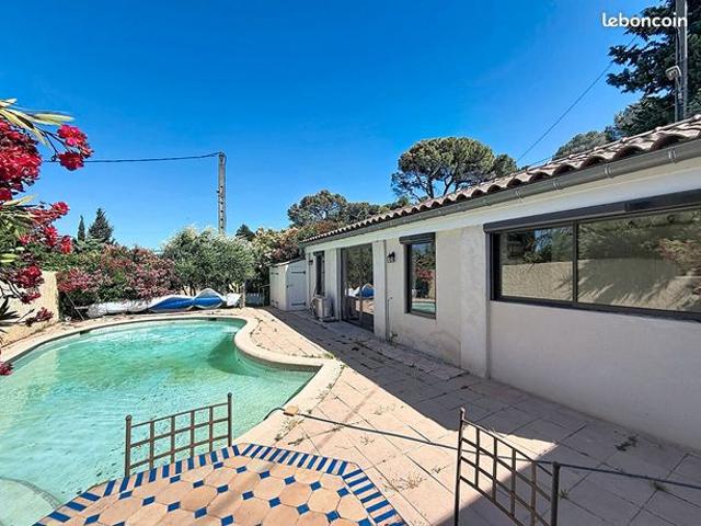 Propriété 3 pièces 115 m²