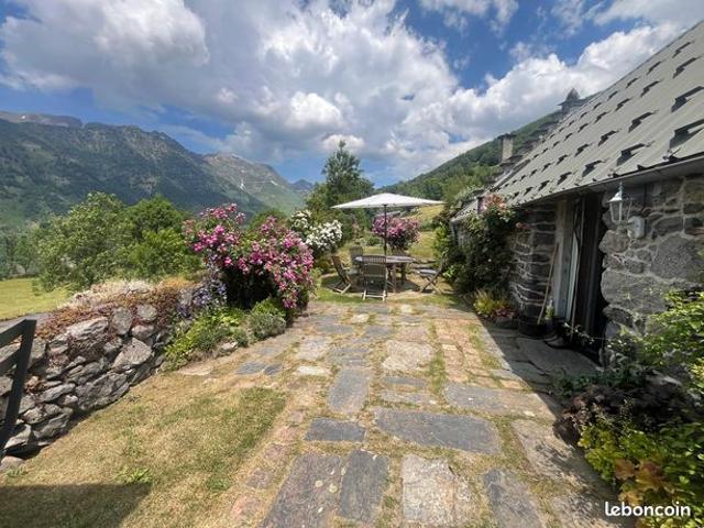 Propriété 3 pièces 110 m²