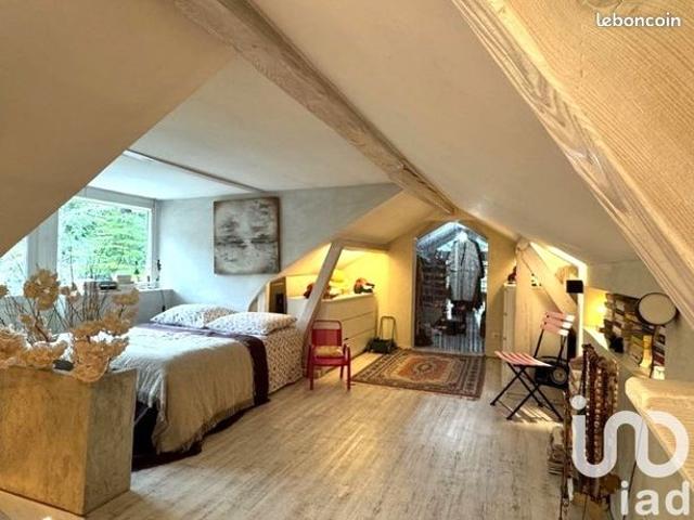 Propriété 3 pièces 112 m²