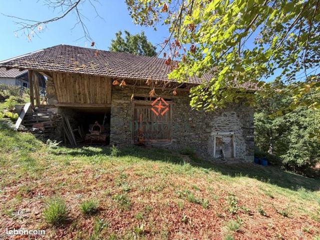 Propriété 3 pièces 135 m²