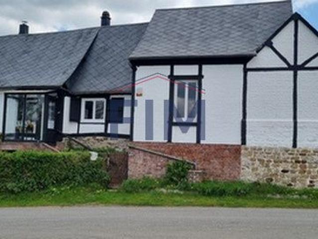 Propriété 3 pièces 130 m²