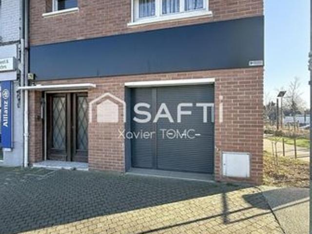 Propriété 3 pièces 140 m²