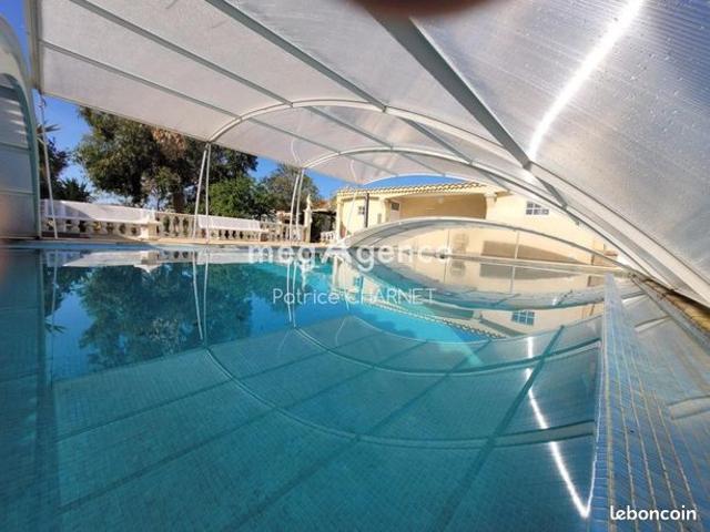 Propriété 3 pièces 142 m²