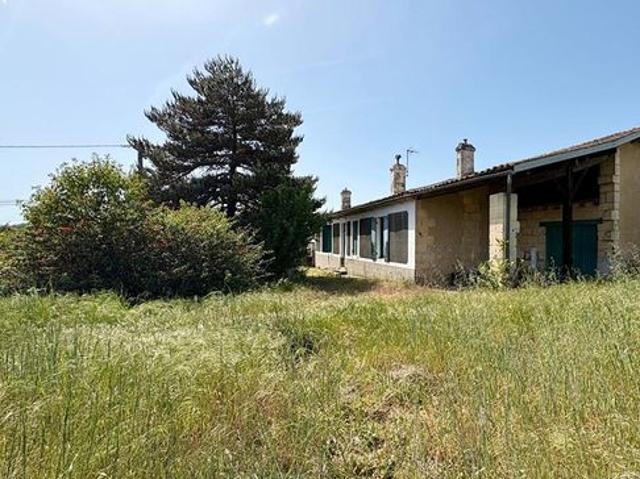 Propriété 3 pièces 174 m²