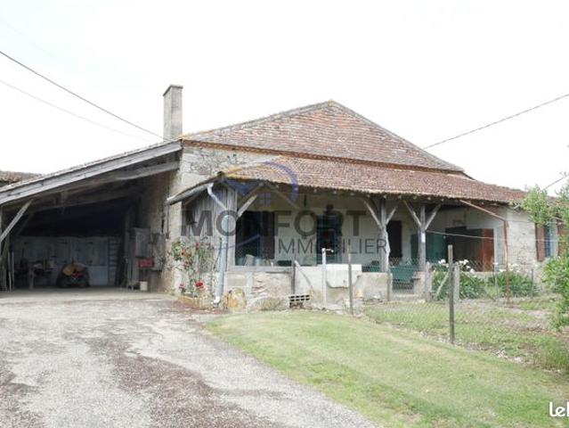 Propriété 3 pièces 180 m²