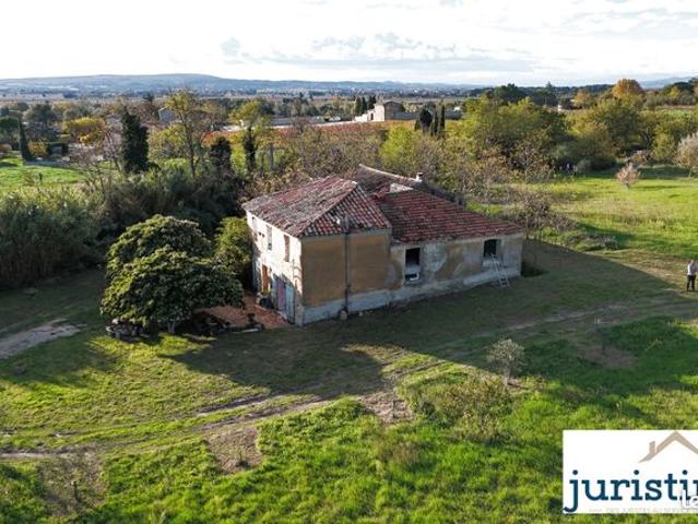 Propriété 3 pièces 182 m²