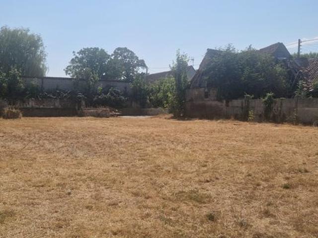Propriété 3 pièces 400 m²