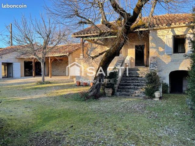 Propriété 3 pièces 49 m²