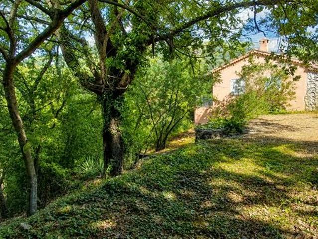 Propriété 3 pièces 55 m²