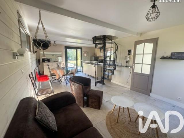 Propriété 3 pièces 55 m²