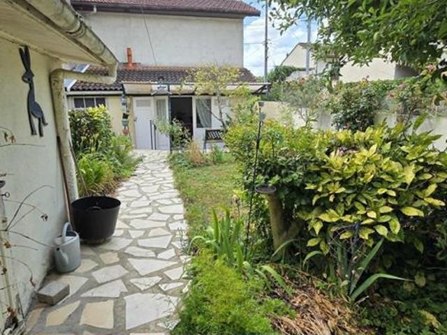Propriété 3 pièces 56 m²