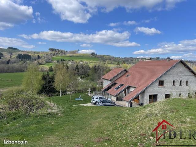 Propriété 3 pièces 60 m²