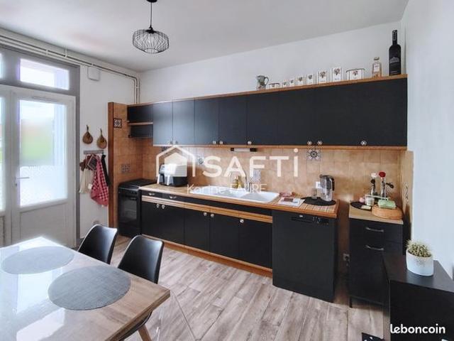 Propriété 3 pièces 63 m²