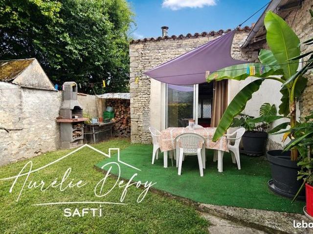 Propriété 3 pièces 65 m²