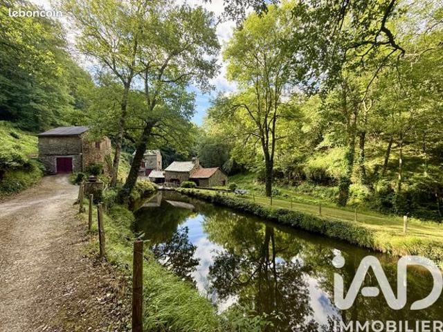Propriété 3 pièces 65 m²