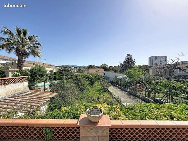 Propriété 3 pièces 66 m²