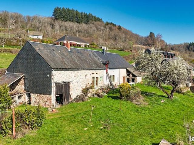 Propriété 3 pièces 66 m²