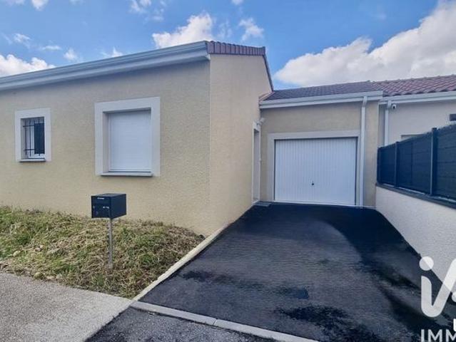 Propriété 3 pièces 67 m²