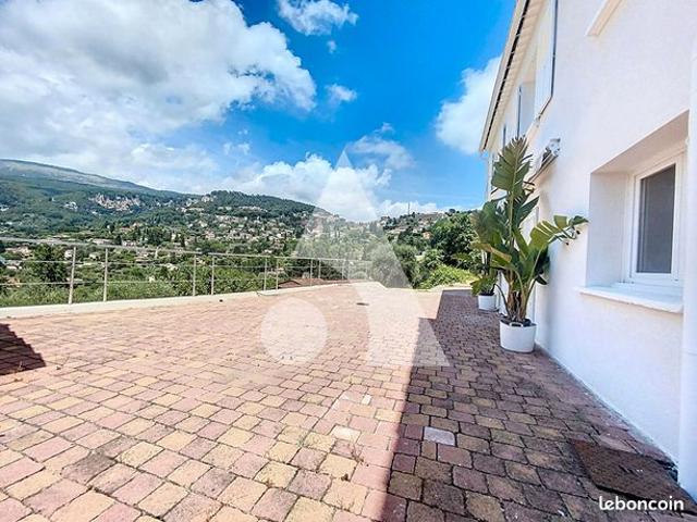 Propriété 3 pièces 67 m²