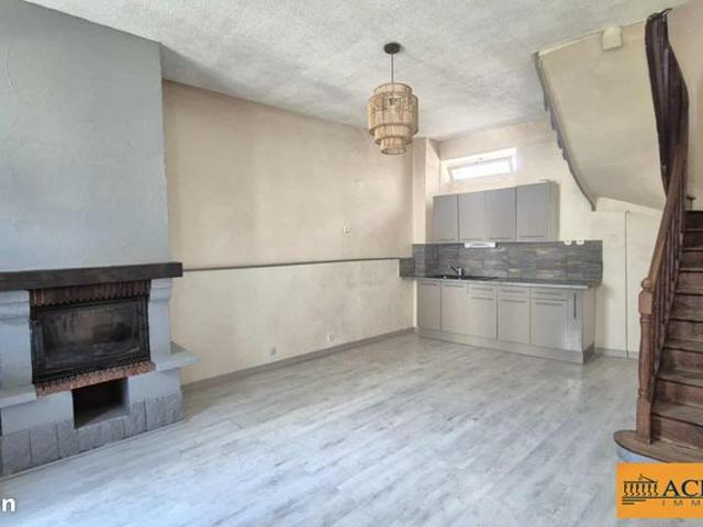 Propriété 3 pièces 70 m²