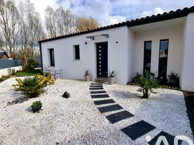 Propriété 3 pièces 71 m²