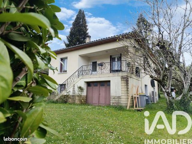 Propriété 3 pièces 75 m²