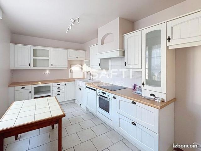 Propriété 3 pièces 73 m²
