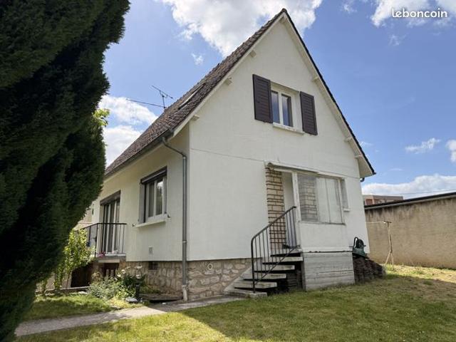 Propriété 3 pièces 74 m²