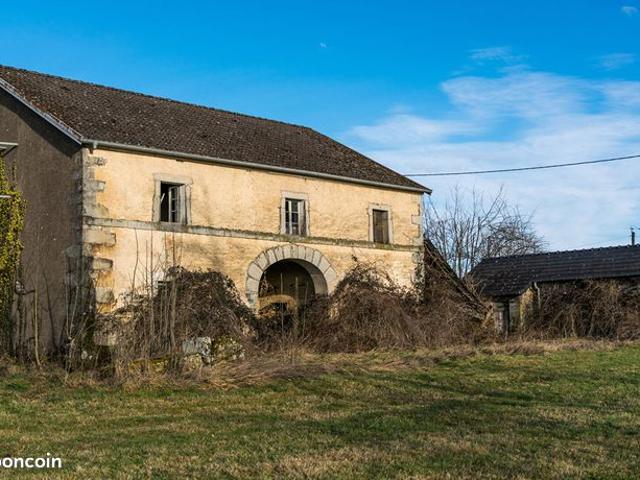Propriété 3 pièces 74 m²