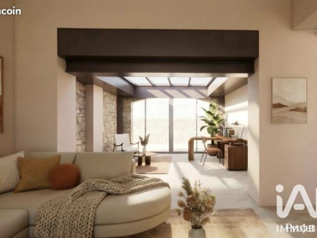 Propriété 3 pièces 75 m²