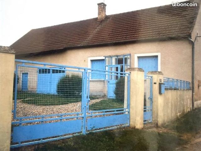 Propriété 3 pièces 75 m²