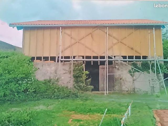 Propriété 3 pièces 79 m²