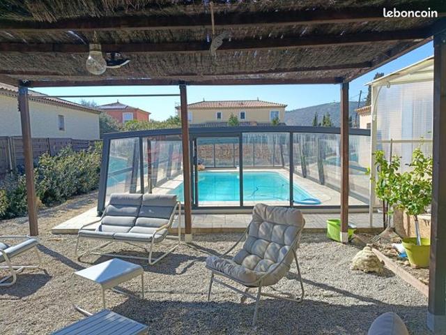 Propriété 3 pièces 80 m²