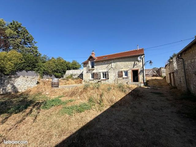 Propriété 3 pièces 81 m²