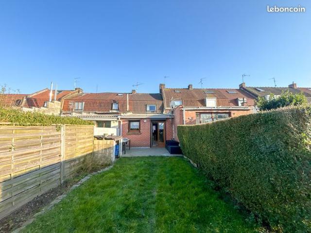 Propriété 3 pièces 82 m²