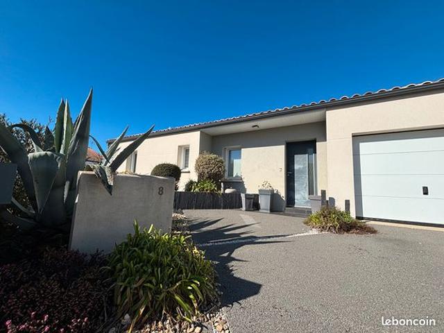 Propriété 3 pièces 84 m²