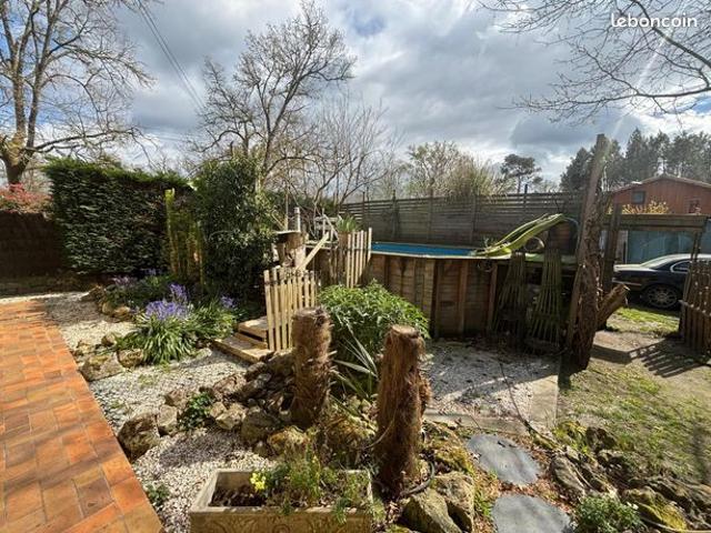 Propriété 3 pièces 85 m²