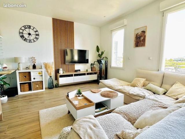 Propriété 3 pièces 90 m²