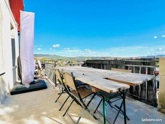 Propriété 3 pièces 90 m²
