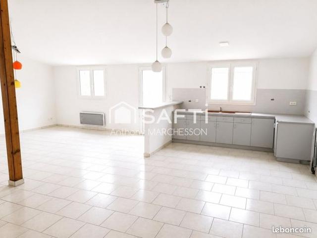 Propriété 3 pièces 90 m²