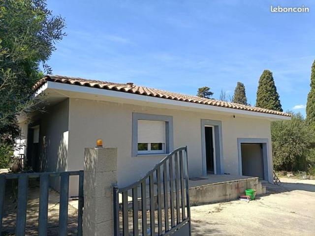 Propriété 3 pièces 90 m²
