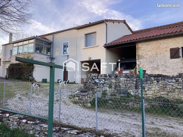 Propriété 3 pièces 90 m²