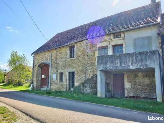 Propriété 3 pièces 90 m²