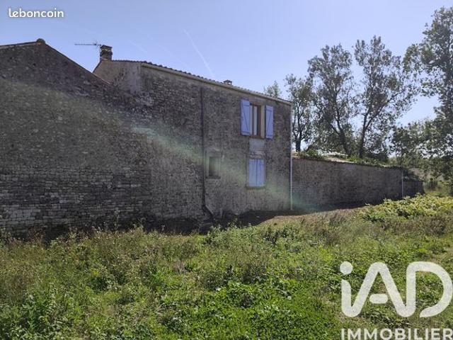 Propriété 3 pièces 92 m²