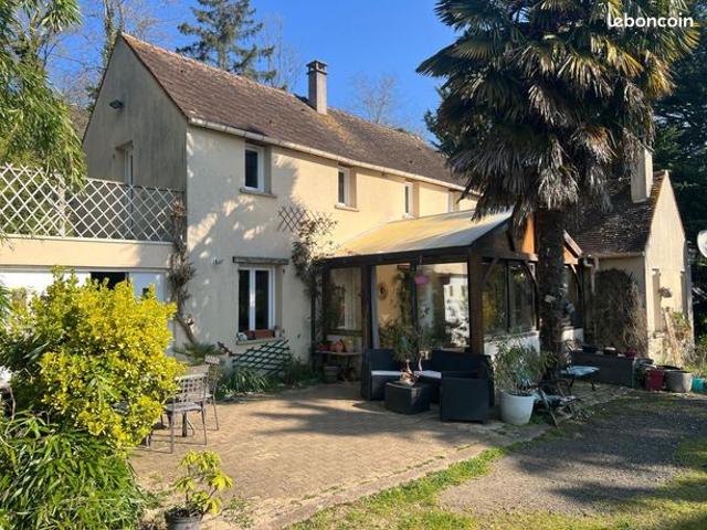 Propriété 3 pièces 98 m²