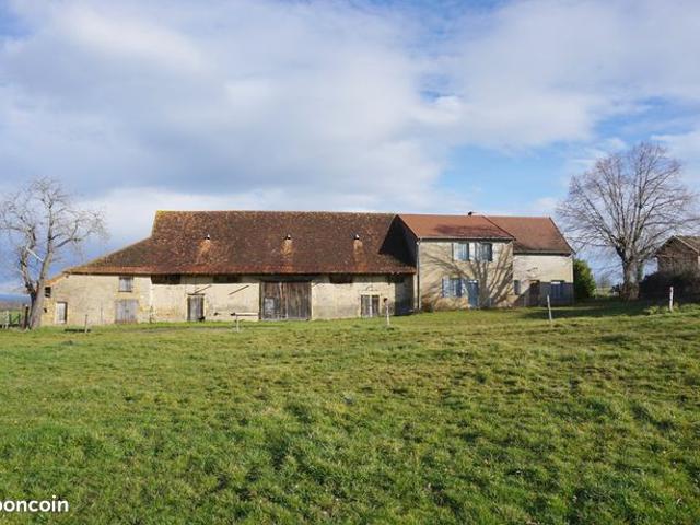 Propriété 3 pièces 98 m²